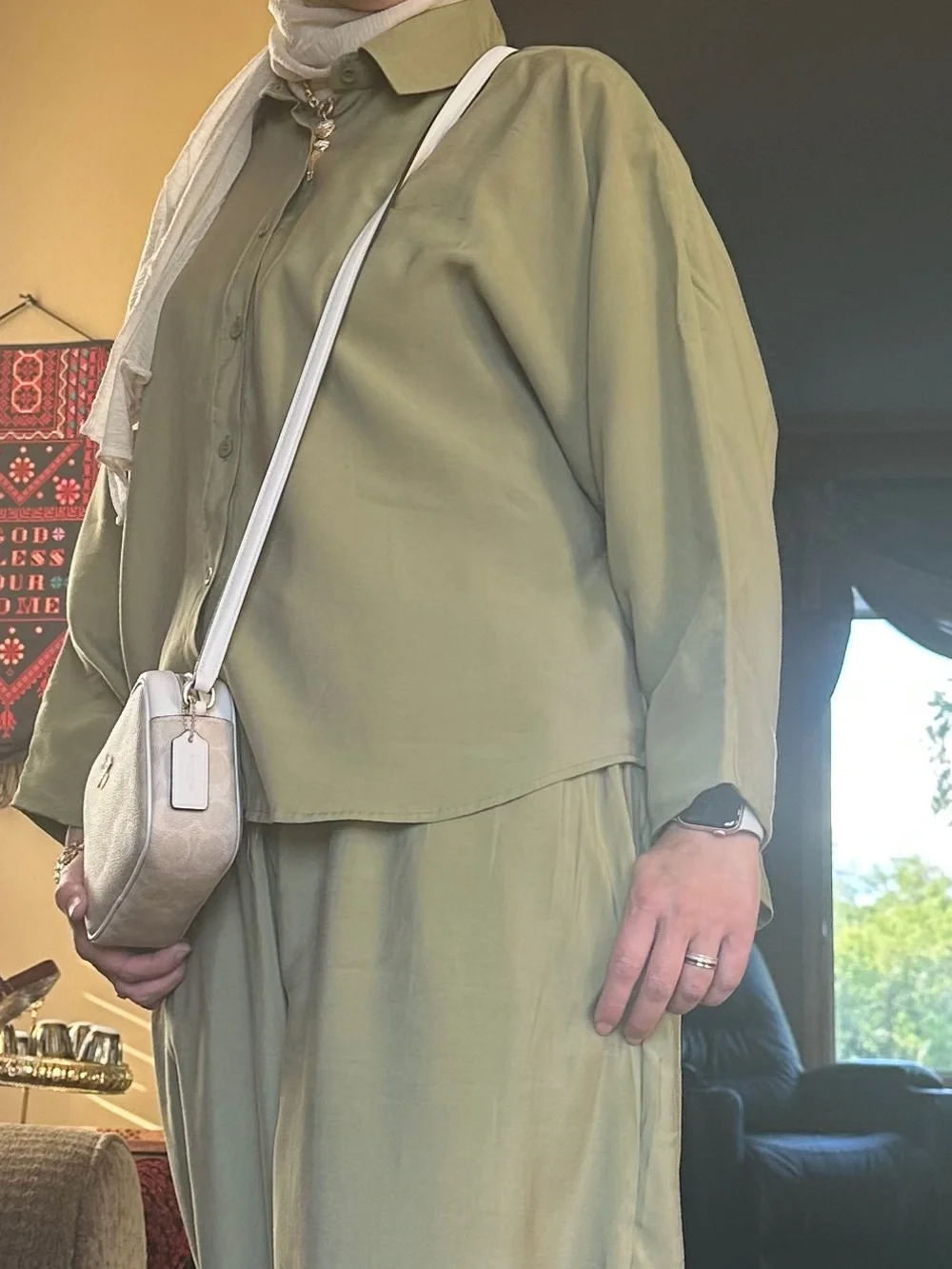 Relaxed Olive Green Matching Set with Light Beige Crossbody